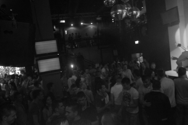 Club Vertigo - Newik Night 2011.08.27. (szombat) (1) (Fotók: gabobabo)