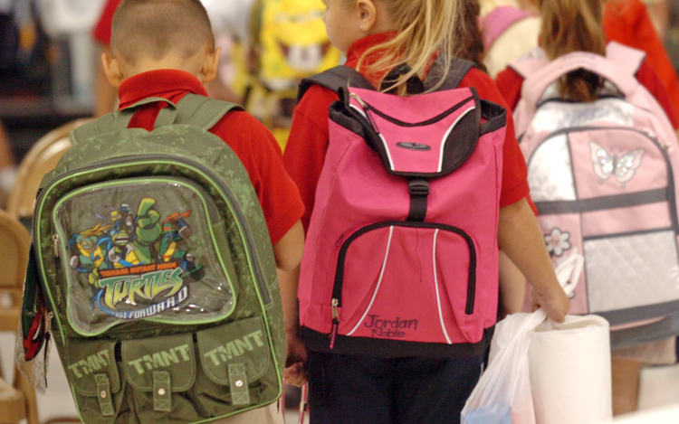 A jövő hétfőn kezdődik a tanítás