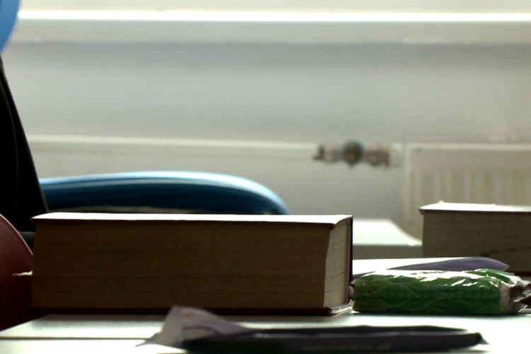 Angolból és németből is vizsgáztak