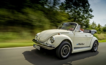 Elektromos autóként dobják vissza piacra a Volkswagen Bogárt