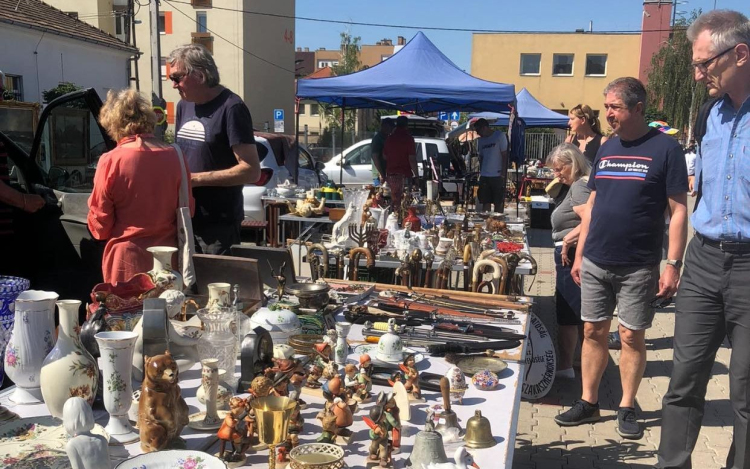 Pünkösdvasárnap is lesz régiségvásár a Tarcsayn