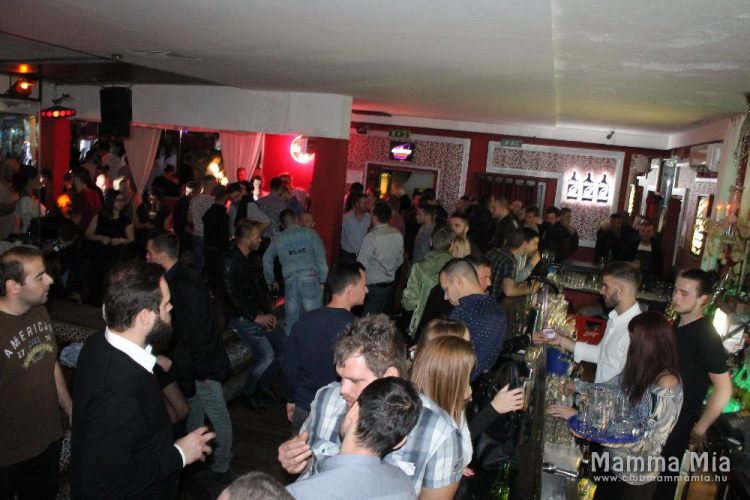 2016.11.19. Mamma Mia Szombati Video Disco Dj:Hubik Fotók.árpika