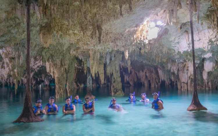 Rátaláltak a világ legnagyobb barlangrendszerére