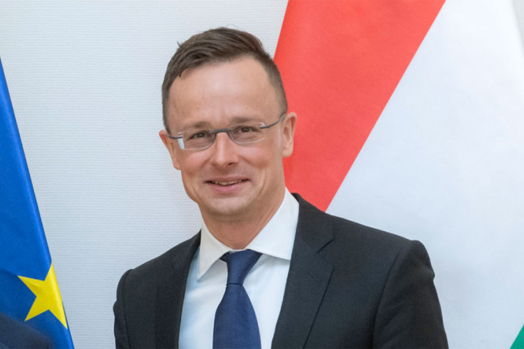 Győr Díszpolgára elismerést kap Szijjártó Péter