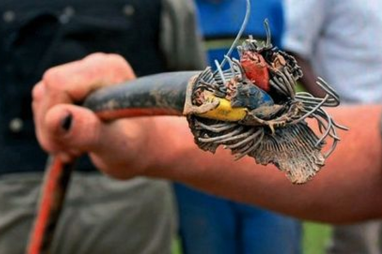 Színesfém gyűjtés betöréssel