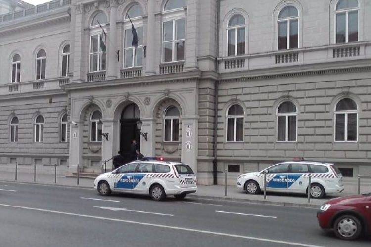 Tizenkét év börtönt kapott az élettársát megfojtó férfi