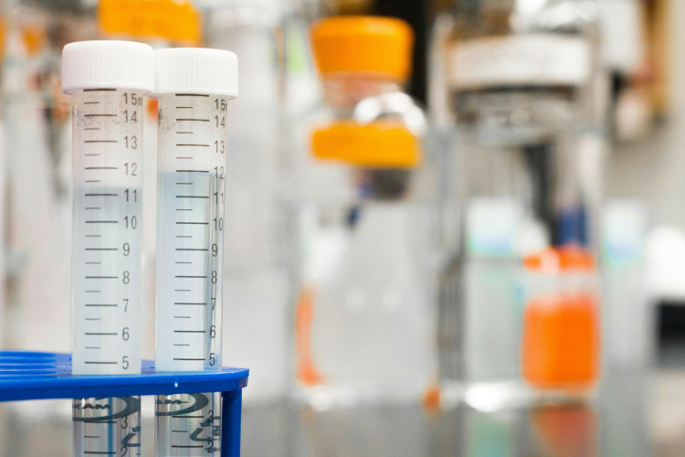 Enyhén emelkedett a vírus örökítőanyagának koncentrációja a szennyvízben, Győrben nincs ok aggodalomra