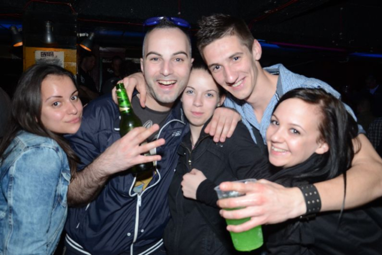 2013.04.19.Péntek Banhof Fotók:adrián