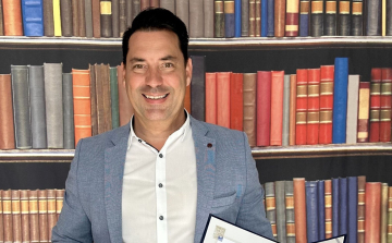 A nyomdaipar egyik legnagyobb kitüntetését kapta a győri szakember