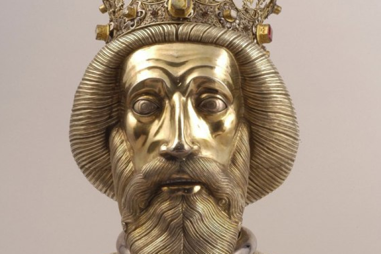 A Lovagkirályról nyílik kiállítás