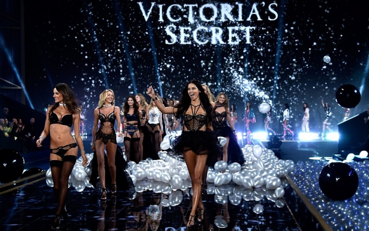 Az év legszexibb divateseménye -  Victoria’s Secret show