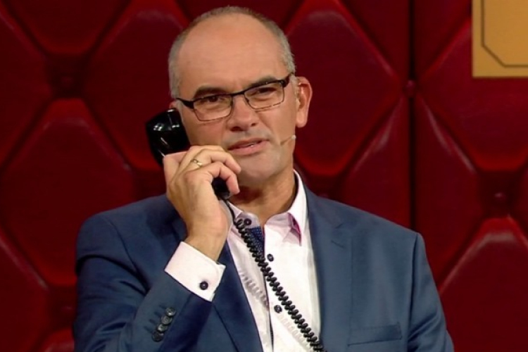 Leváltották az Áll az alku igazgató urát