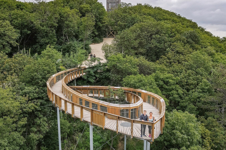 Már lehet szavazni az év kilátójára és turistaházára
