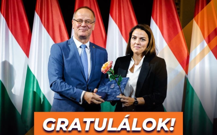 Érdemrenddel tüntették ki Győr jegyzőjét