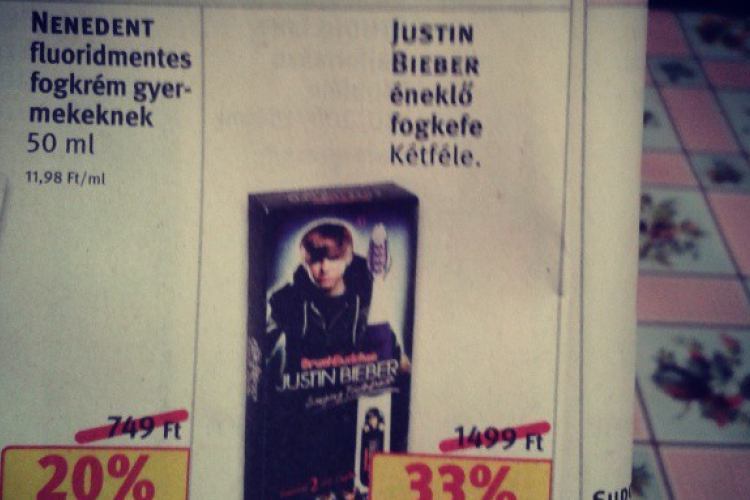 Justin Bieber éneklő fogkefe