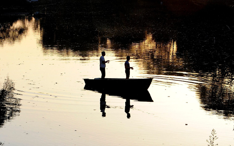 Március végéig tilos a Balatonon csukát fogni mától