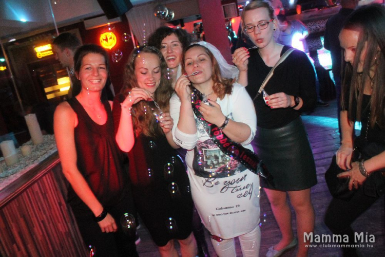 2017.05.26.Mamma Mia Pénteki Házibuli Dj:Ice Fotók:árpika