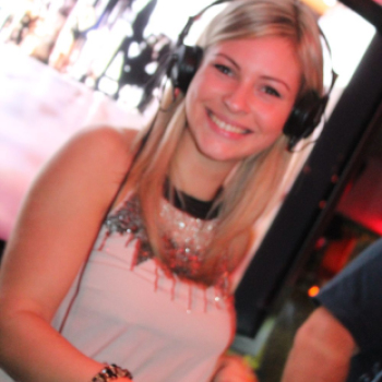 2014.10.24 Mamma Mia Pénteki házibuli Dj:Ice & Solymi Conga Fotók:árpika