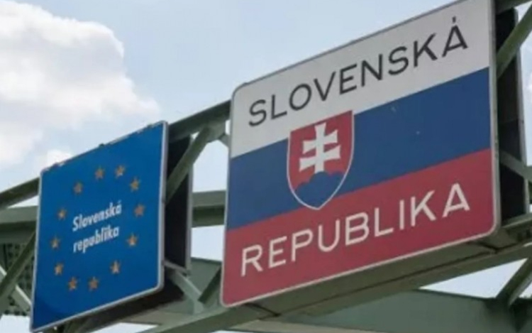 Ideiglenes határellenőrzést vezet be Szlovákia
