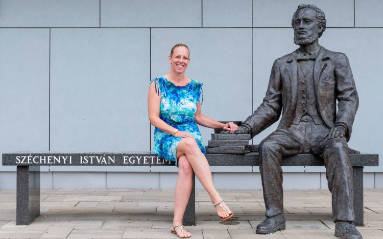 Az olimpiákról írta szakdolgozatát az olimpiai bajnok párbajtőröző