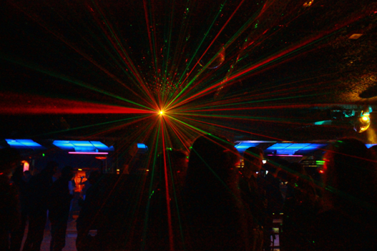 Bahnhof, Lapos Szerda