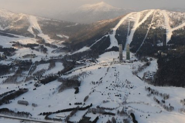 Lavinabalesetet szenvedett egy külföldi csoport Japánban, egy ember súlyos állapotba került