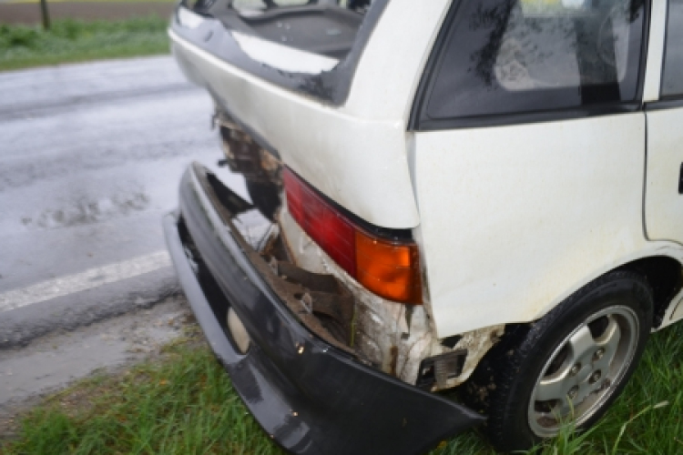 Balesetet okozott Csornán, majd elhajtott