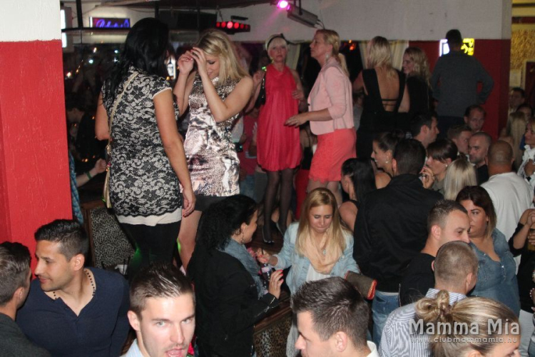 2013.05.25.szombat club Mamma Mia Dj:Balage Fotók.árpika
