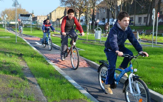 Ilyen lett a megújult Bercsényi liget