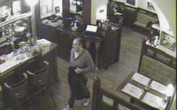 Lopás miatt keresi a győri rendőrség