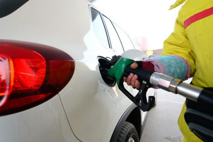 Szerdától emelkedik az üzemanyagok biológiai eredetű összetevőinek aránya