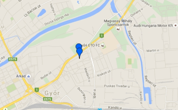 Teherautó és busz ütközött Győrben