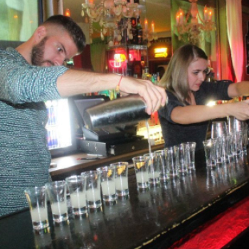 2017.09.22. Mamma Mia Retro Friday Dj:Hubik Fotók:árpika