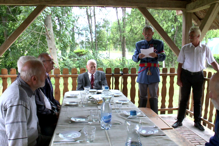 Az utolsó magyar huszár – 95 éves lett Hajnóczky Béla