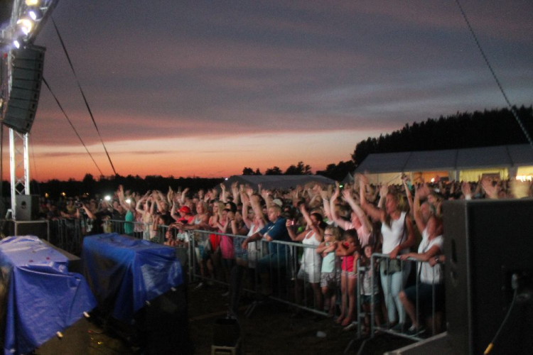 2017.06.24 Voluta Fesztivál Kozmix élő nagykocnert Fotók:árpika 