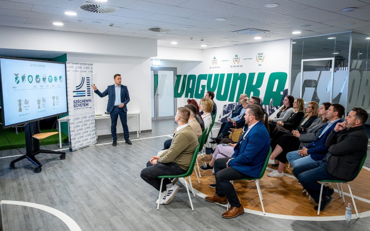 Angol nyelvű iskolát hozna létre az egyetem és az ETO FC Győr