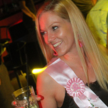 2018.05.04.Mamma Mia Retro Friday Dj:Hubik Fotók:árpika