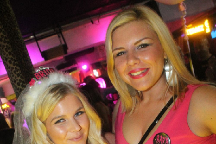 2018.05.05.Mamma Mia Video Disco Dj:Hubik Fotók:árpika