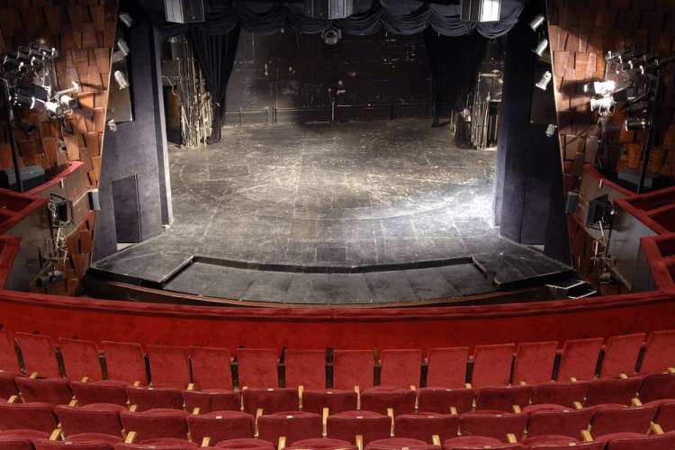 #nemváltomvissza - Kezdeményezés indult a magyarországi színházak támogatására