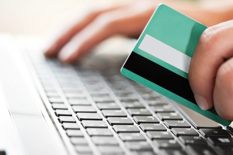 Tíz év alatt tízszeresére nőtt a magyar e-kereskedelmi piac