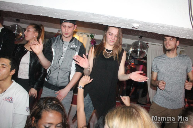2016.01.08.Mamma Mia Pénteki Házibuli DJ.Ice & Solymi Conga Fotók:árpika