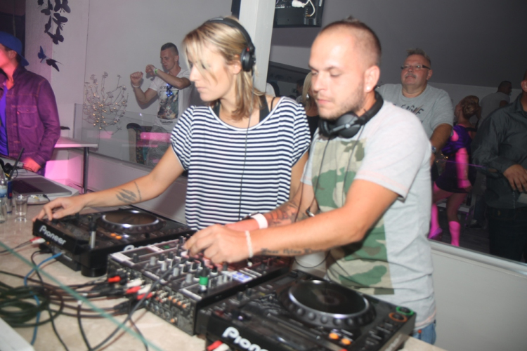 Club Mundo - Julia Carpenter 2013.08.10. (szombat) (1) (Fotók: Mundo)