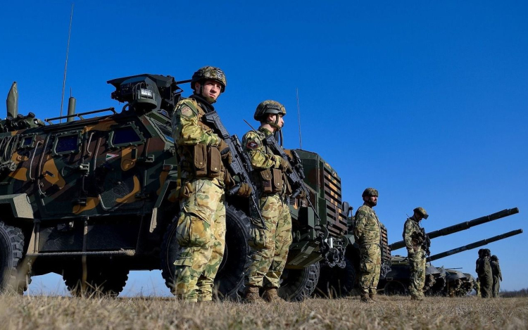 Nemcsak a harcjárművek, a muníció is hazánkban készülhet