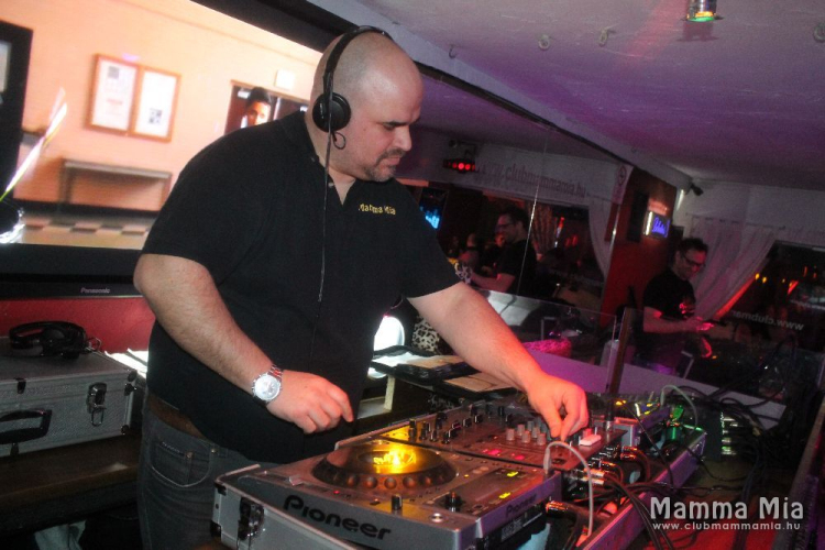 2018.03.09.Mamma Mia Nőnapi Party DJ:Orosz Sándor&DJ:ICE Esti Egyenleg Live & Solymi Conga