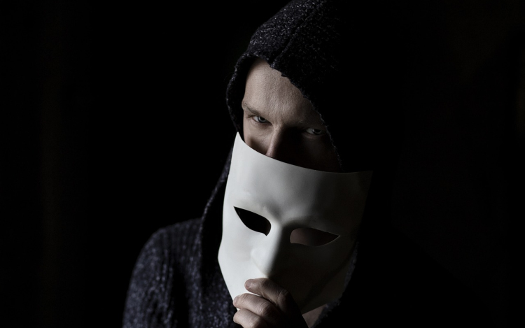 Ezzel a trükkel elúszhat az összes pénzünk a bankkártyánkról