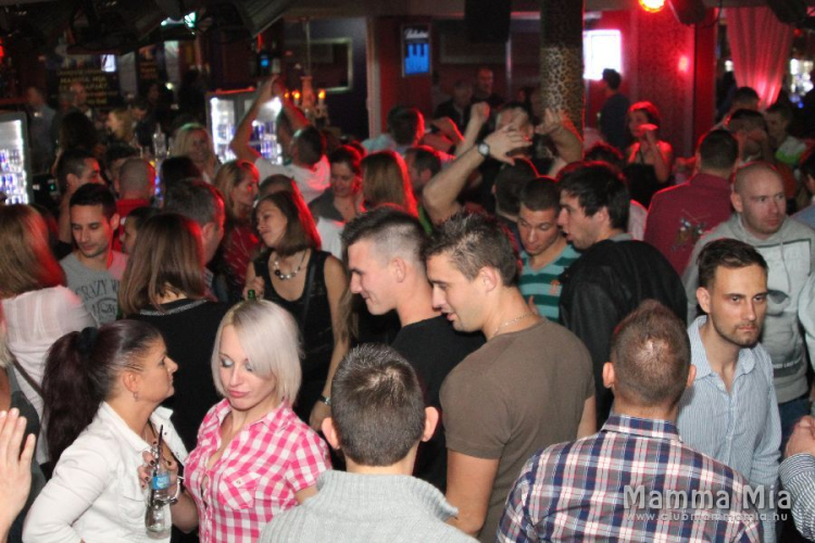 20013.11.15 Péntek Mamma Mia Solymi Konga Night Dj:Ice fotók:árpika