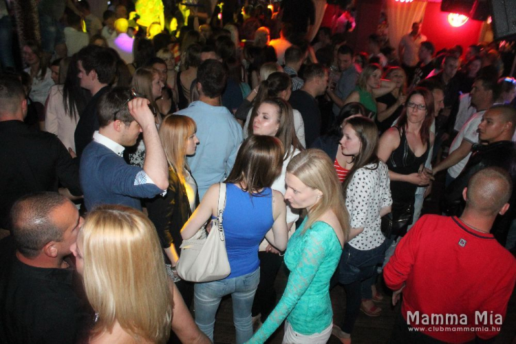 2015.04.25.Mamma Mia Szombati Házibuli FeelHarmonX & Solymi konga fotók:árpika
