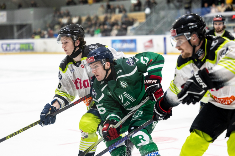 Záporoztak a gólok – győzelemmel kezdett a győri jégkorongcsapat
