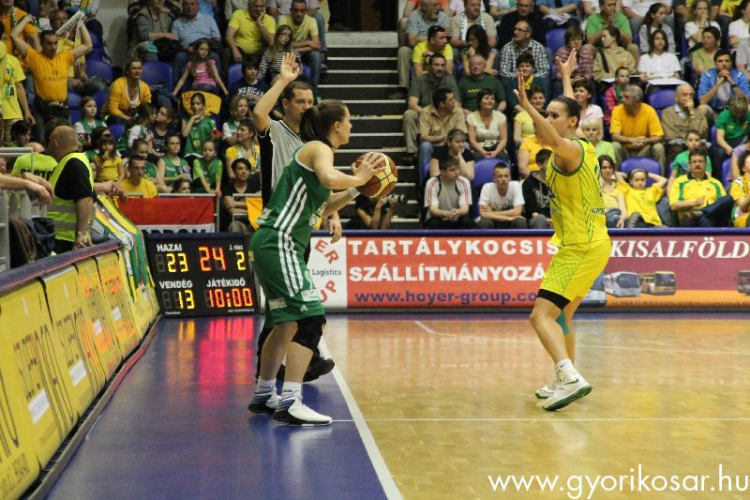 2013.02.22 Hétfő UE Sopron-Hat-Agro uni Győr női kosárlabda bajnoki döntő 3.mérkőzés Fotók:árpika