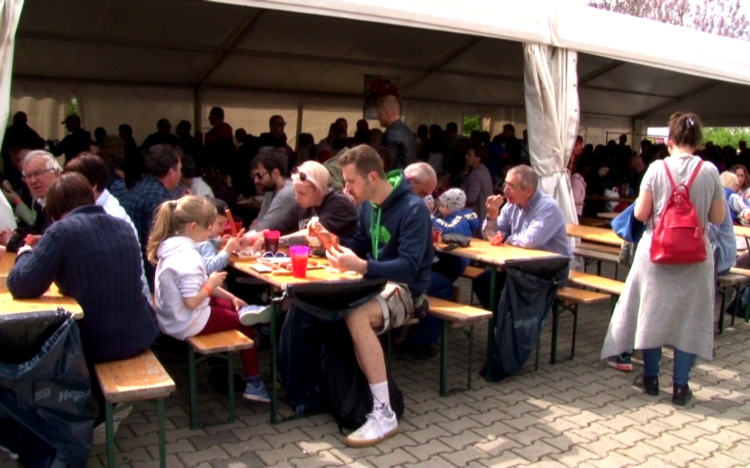 Egész napra érkeztek a legtöbben